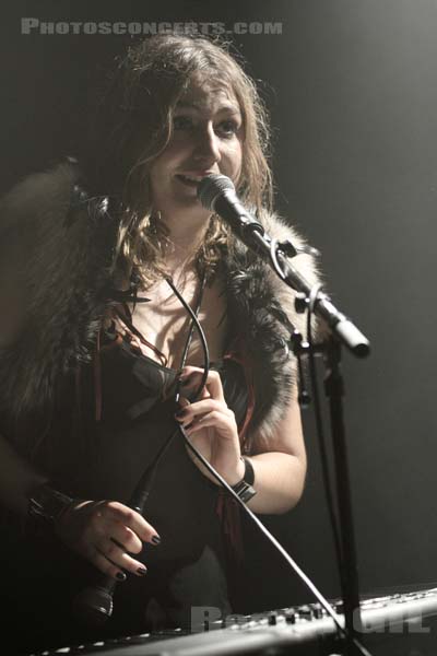 IZIA - 2012-03-17 - PARIS - La Maroquinerie - 